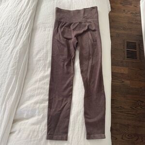 Joylab seamless leggings size small